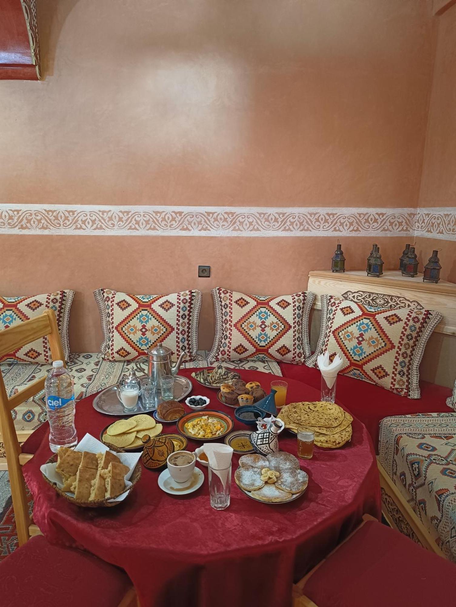 Riad Restaurant Marzouk Aït Baha エクステリア 写真